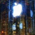 Apple_Store_Cover.jpg