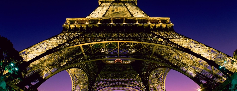 Sous les pieds de la tour Eiffel, Paris, France - Facebook Cover.jpg