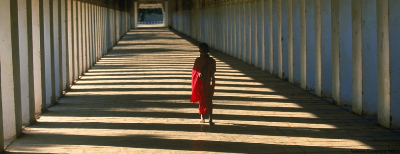 Walkway to Shwezigon Pagoda, Myanmar.jpg