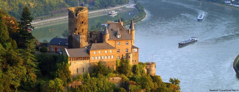 Cover_FB_ Burg Katz Above St. Goarshausen and the Rhine River, Germany.jpg