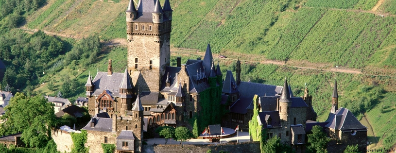 Cover_FB_ Reichsburg Castle, Mosel Valley, Germany.jpg