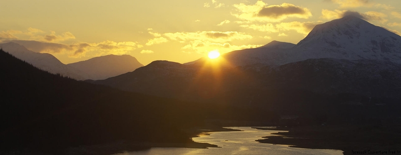 Cover_FB_ Loch Garry at Sunset, Glen Garry, Western Highlands, Scotland.jpg