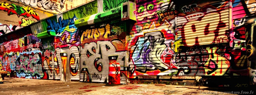 Graffiti garage - Street Art.jpg
