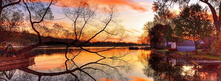 Reflet coucher de soleil sur le lac